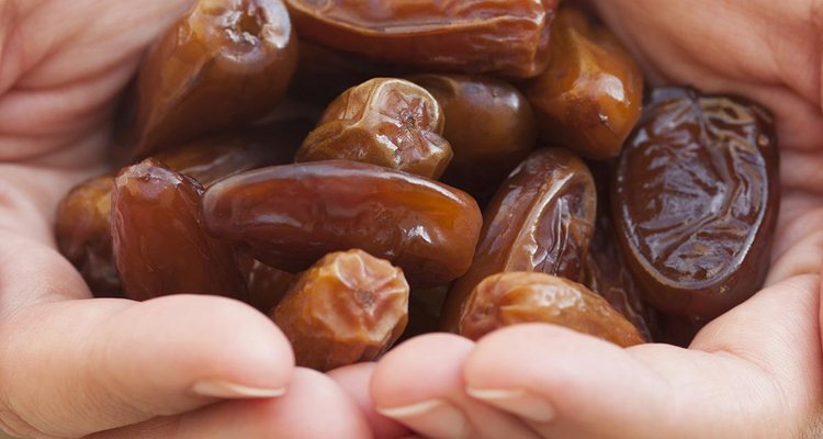 The Calories And Benefits Of Dates